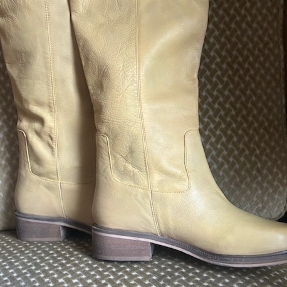 Urban Outfitters Tall Tan Lush Leather Slouch Pull On Boots - Picture 13 of 16